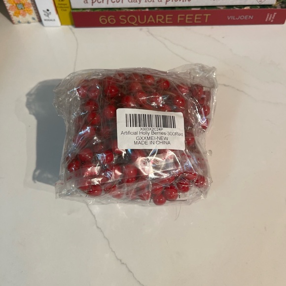 Red Decorative Artificial Holly Berries NWT - Picture 5 of 5
